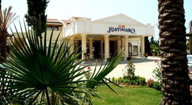 CLUB JUSTİNİANO BEACH 